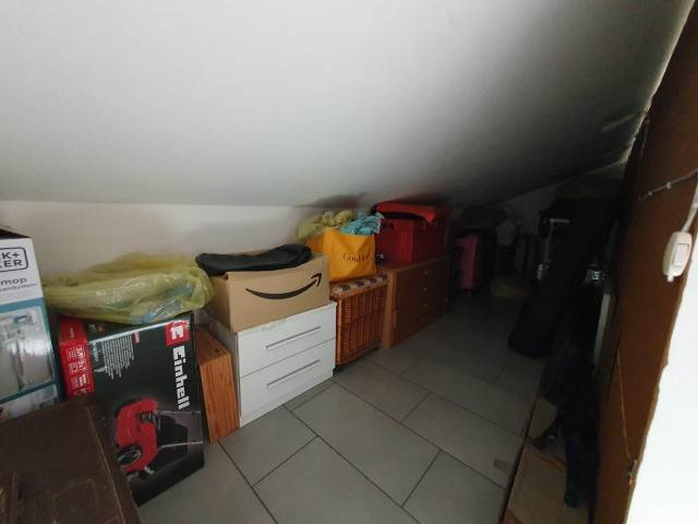 Photo 52